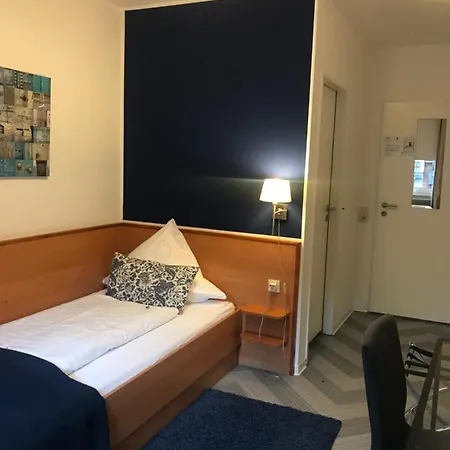 Otel Bensons Aachen